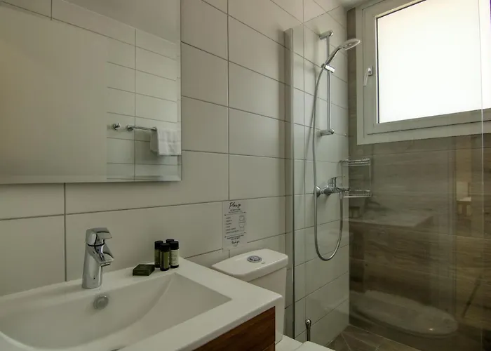 Phaedrus Living Coral Seabreeze * Larnaca