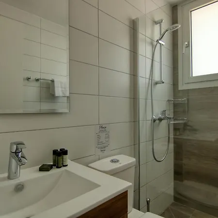 Phaedrus Living Coral Seabreeze * Larnaca