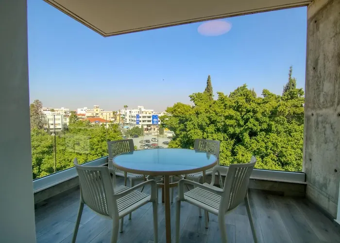 Phaedrus Living Coral Seabreeze Apartament