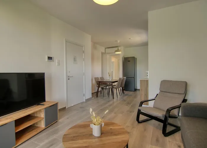 Phaedrus Living Coral Seabreeze Διαμέρισμα